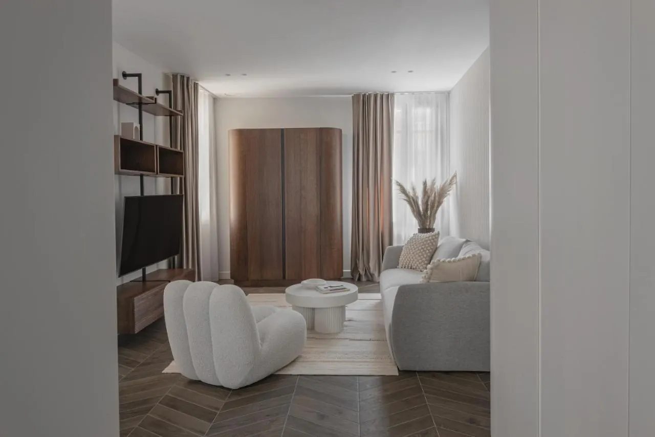 2 Bedroom Apartment Next To Monaco Beausoleil