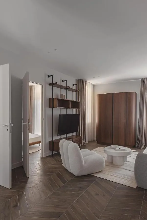 2 Bedroom Apartment Next To Monaco Beausoleil France